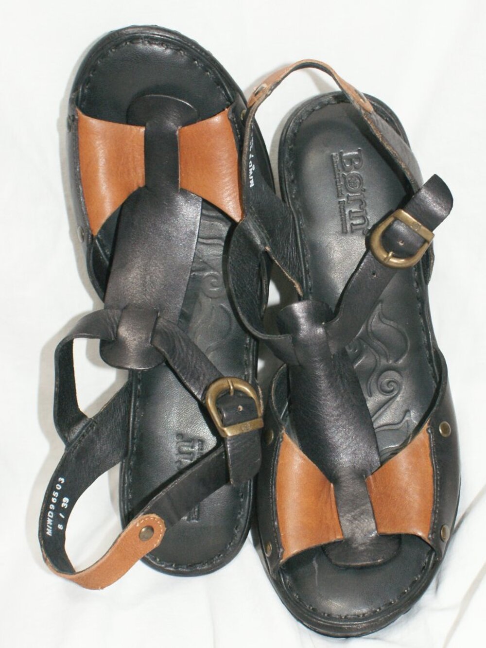 Born Leather Wedge 2-Tone Platform Sandals - Black & Tan - Size 8 - BRAND NEW - Picture 15 of 16